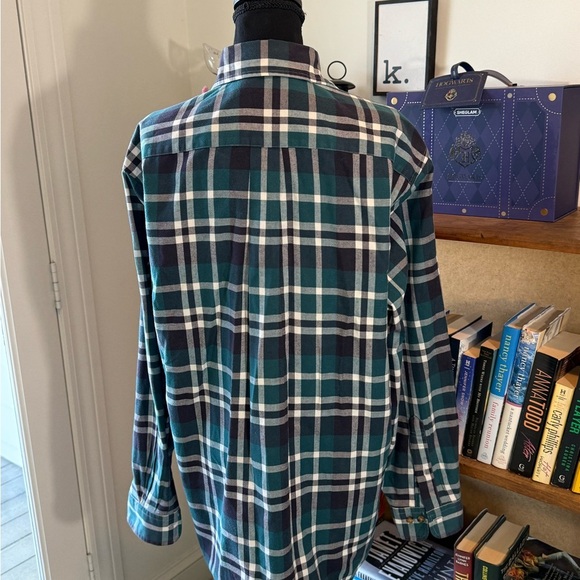 Madison Green and Blue Casual Button Down Shirt - Picture 3 of 5